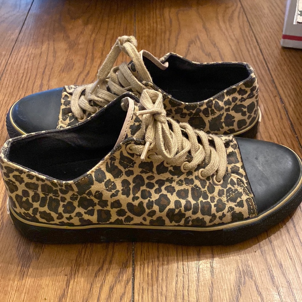 T.U.K Leopard print shoes